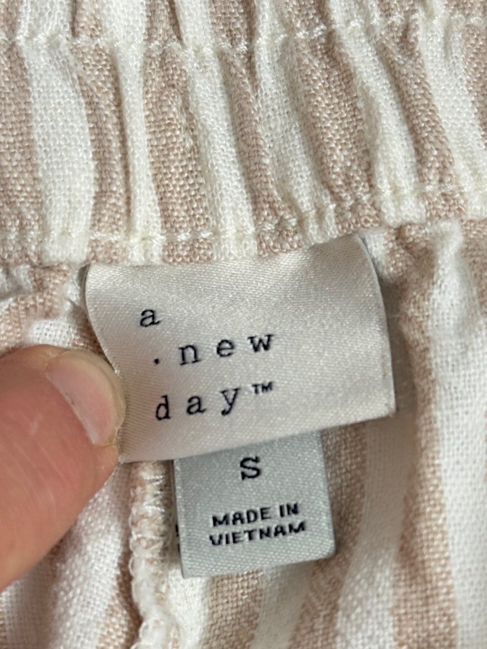 A New Day Cream Tan Striped linen blend Casual lounge pants women’s size Small - Picture 5 of 11